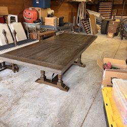 Dining Room Table 