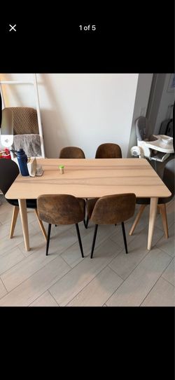 Table with all chairs