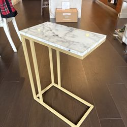 Modern C-Table – Gold Frame – Marble-Look Top – $65
