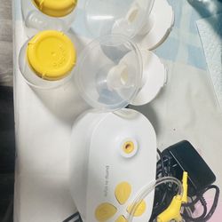 Breast pump 