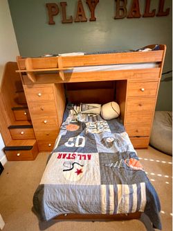 Bunk Bed with Tons of Storage
