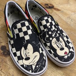 Vans Disney Mickey And Minnie Slip Ons W:6
