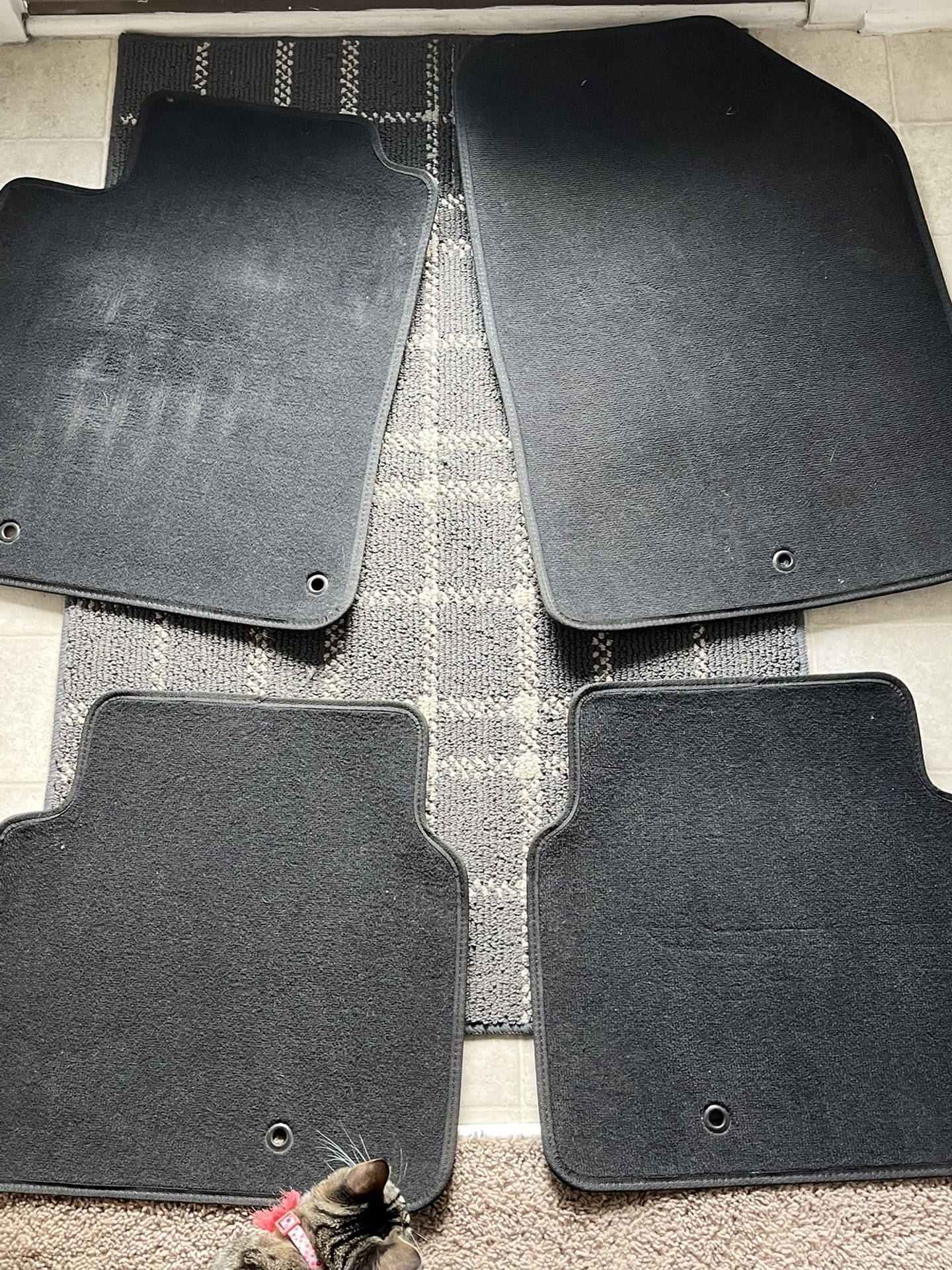 Hyundai Elantra Floor Mats 