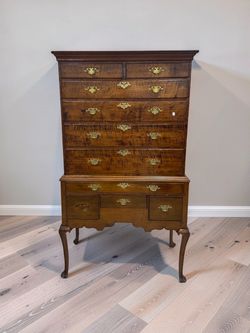 Vintage Queen Anne-style tiger maple highboy (or high chest of drawers) with a flat top and cabriole legs - 38” x 19” x 71” -