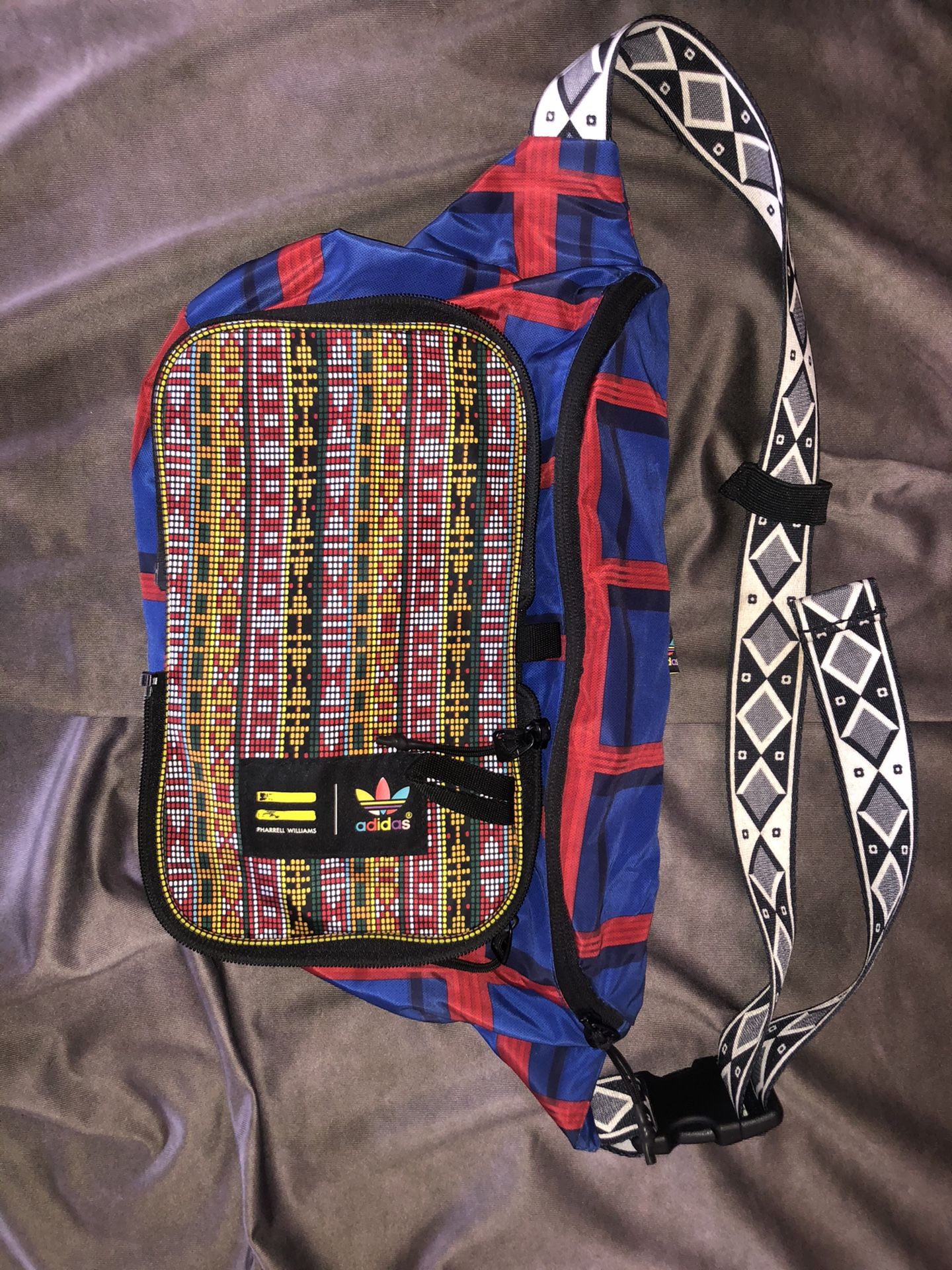 Adidas Pharrell Williams waist bag