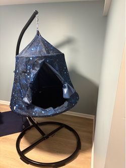 Member Mark kids hanging pod