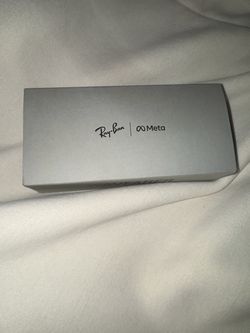 Ray-Ban x Meta Wayfarer Glasses Gen 2