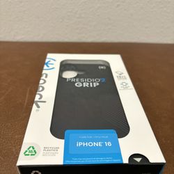 Speck Presidio Grip 2 Case For iPhone 16 (6.1)