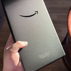 Amazon Fire HD 10 Tablet 