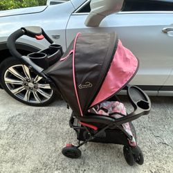 2 Kolcraft Cloud Sport Strollers 2 Different Colors pink/gray & Black/Gray 
