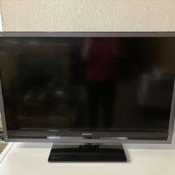 Sony 40” Bravia LCD TV