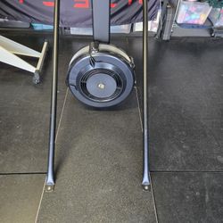 Concept 2 Skierg PM5 Monitor Upright Rowing Machine Rowerg