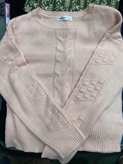 Beautiful sweater $$$reduced