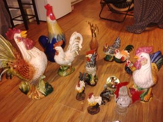 Porcelain and glass roosters