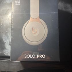 BEATS BY DRE SOLO PRO(BRAND NEW/SEALED)