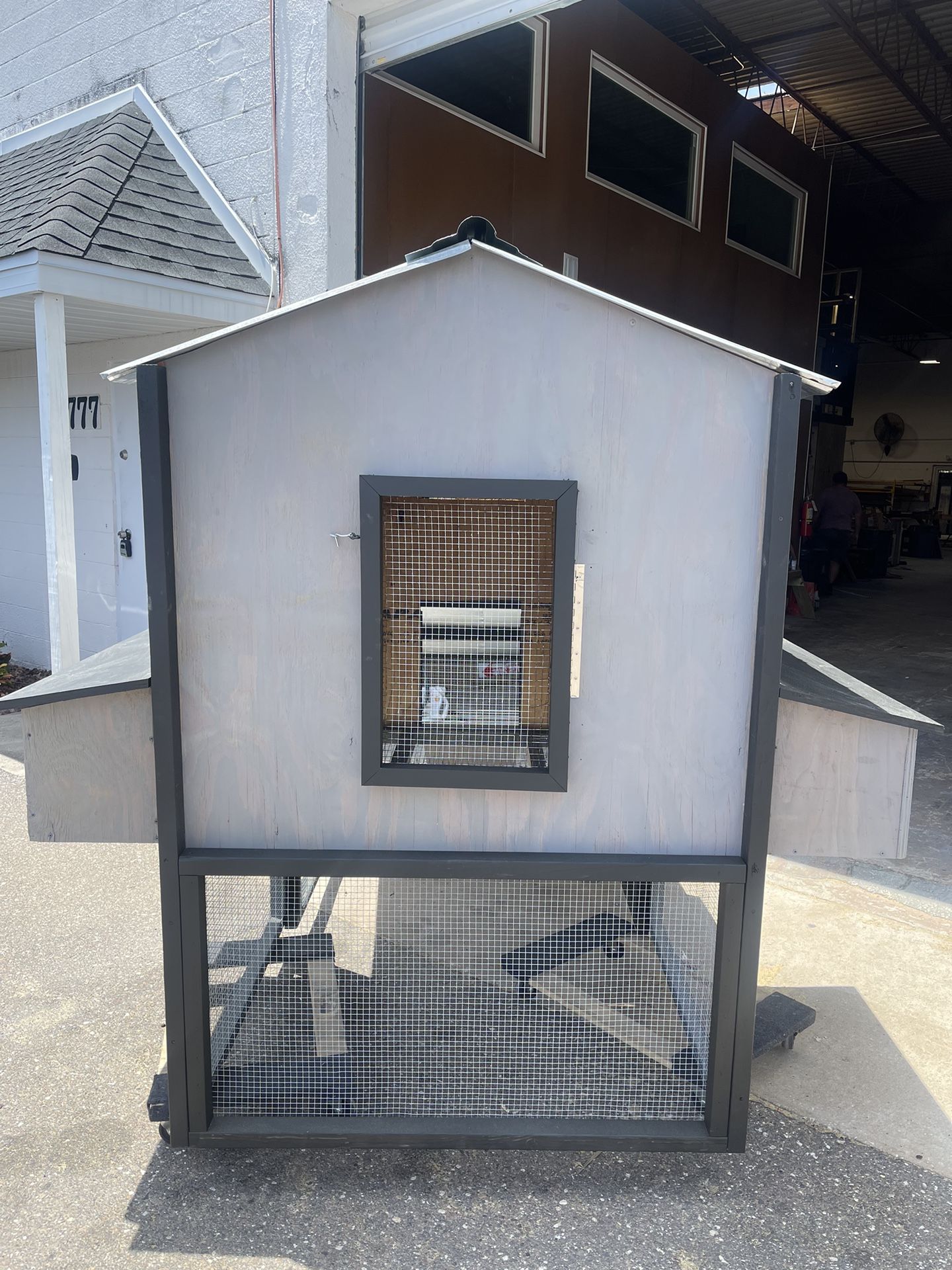 Custom Made Chicken Coop for Sale in St. Petersburg, FL OfferUp