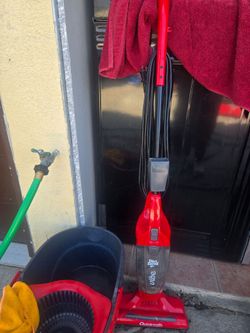 Dirt devil Vibe Quick Path vacuum