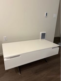Coffee table with storage