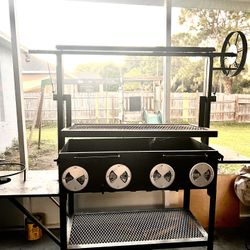 Parrilla Profesional de Hierro – A Carbón y Gas/Professional Grill – Charcoal & Gas