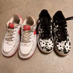 Girl Nikes Size 13.5 