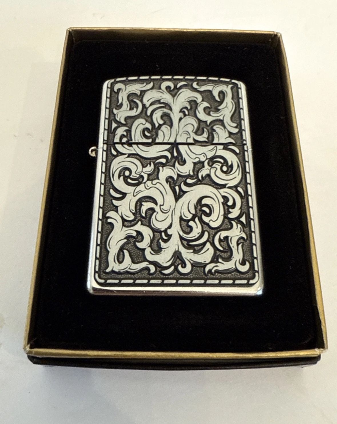 2003 Zippo Marlboro Black Silver Storm Storming Scroll Pewter NEW/MINT/Unfired