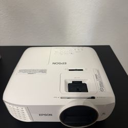 Epson Home Cinema 2150
