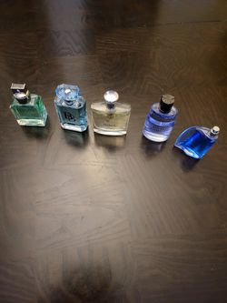 Name Brand Perfumes [ Bundle Price ].... Thumbnail