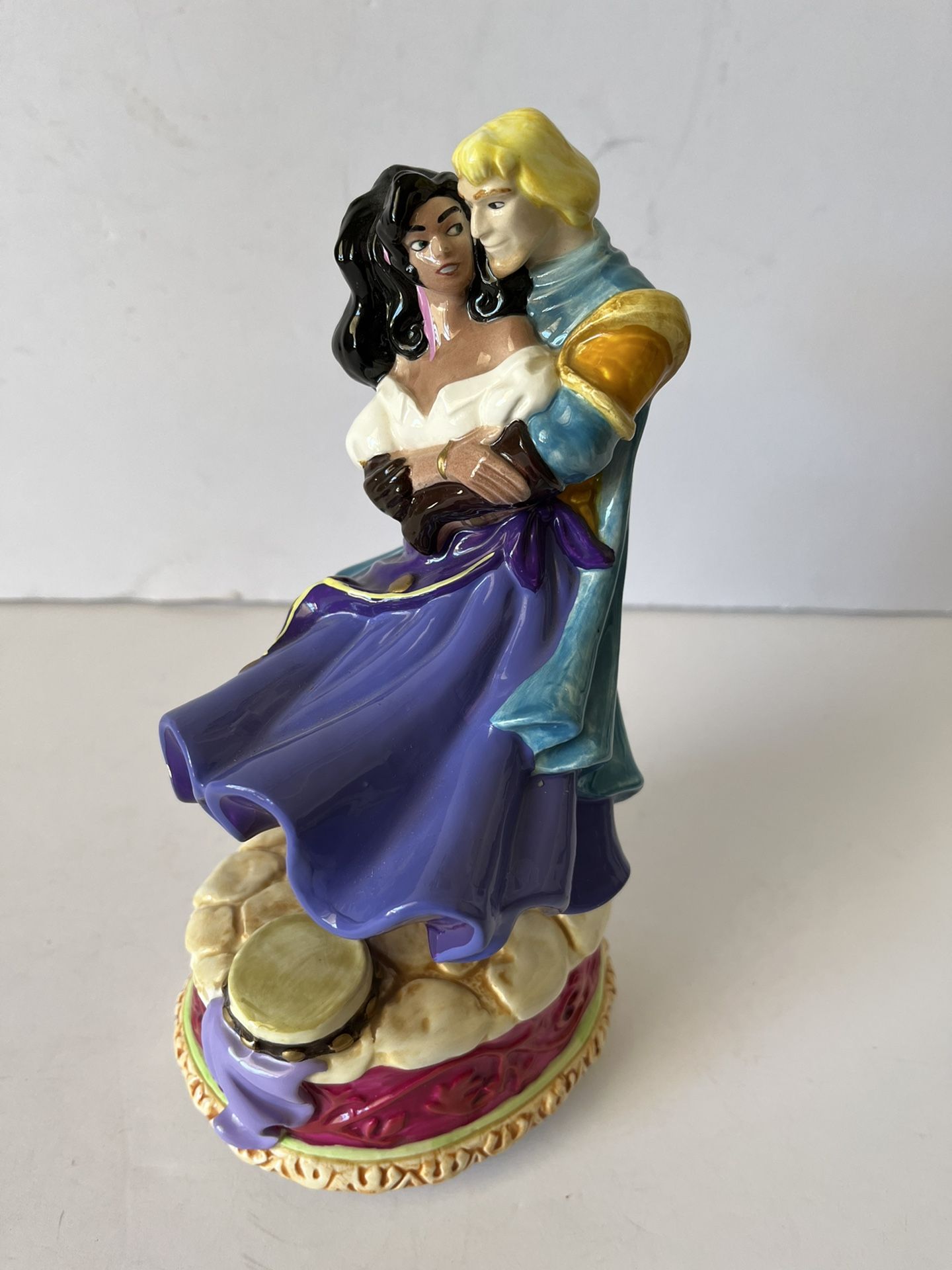 Disney’s The Hunchback Of Notre Dame Music Box Flawed