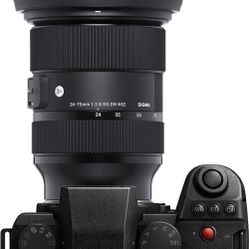 Panasonic Lumix S5 IIX + Sigma 24–70mm f/2.8 Art + Black Mamba Cage (L-Mount) Pro Video/photo Setup