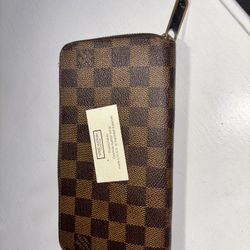 Louis Vuitton Continental Wallet