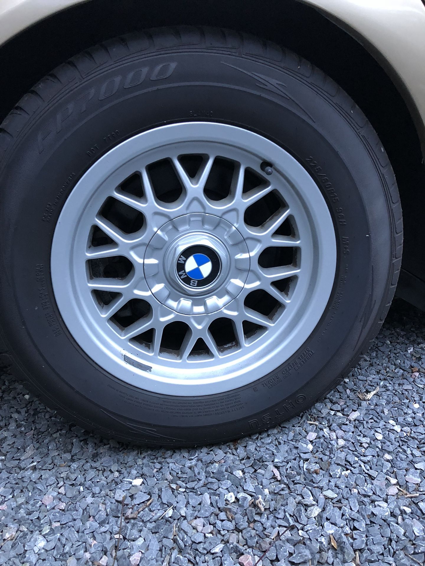 BMW Wheels with Tires 225/60R15