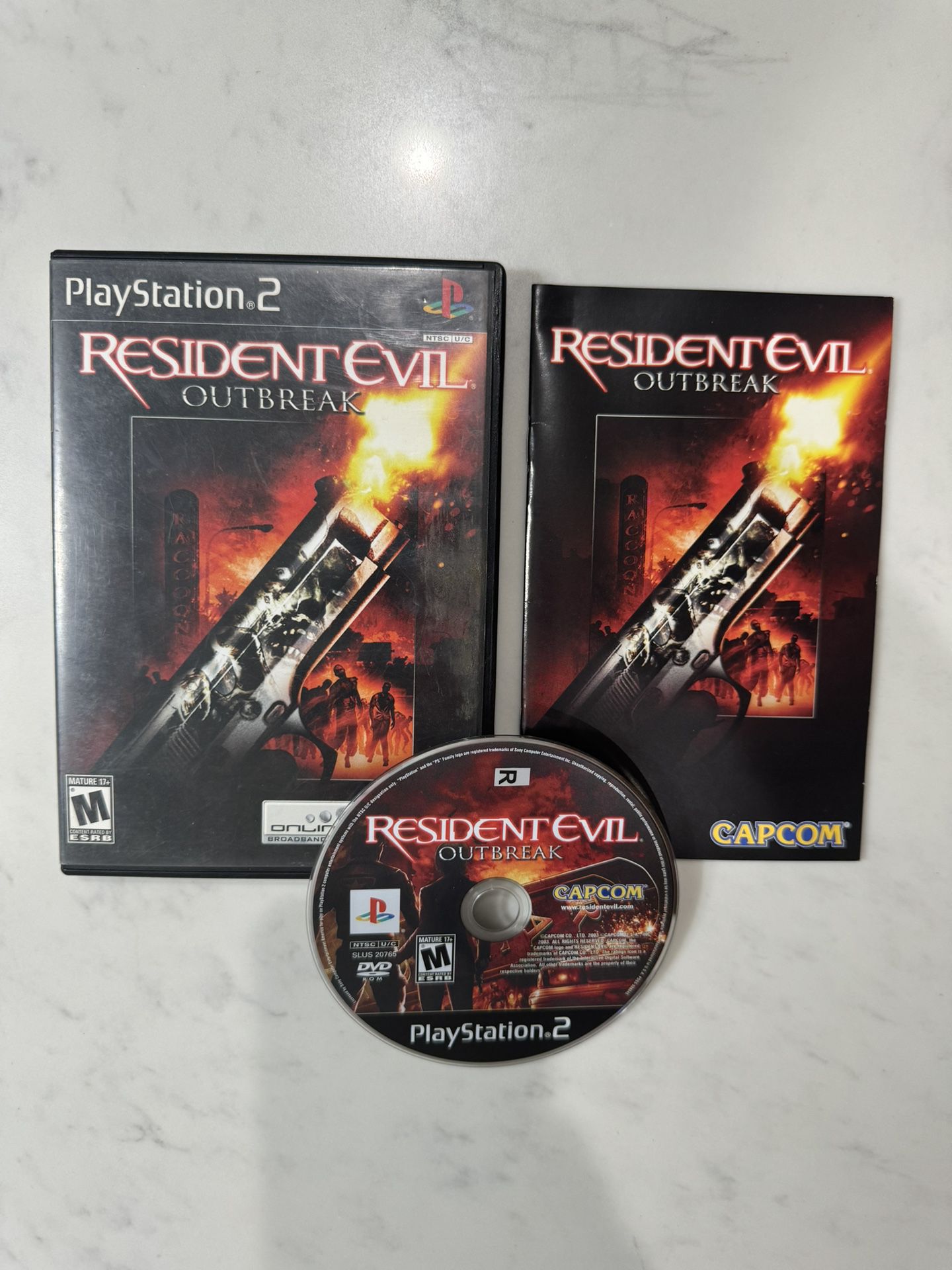 Resident Evil Outbreak Sony PlayStation 2 PS2 GAME