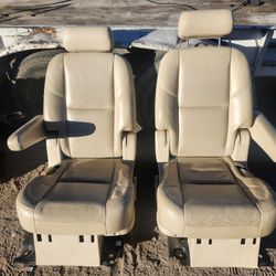 2007 - 2014 yukon escalade tahoe Middle Row Captain Chairs 