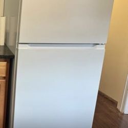 Avanti Refrigerator For Sale