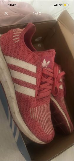 Women’s adidas size 7