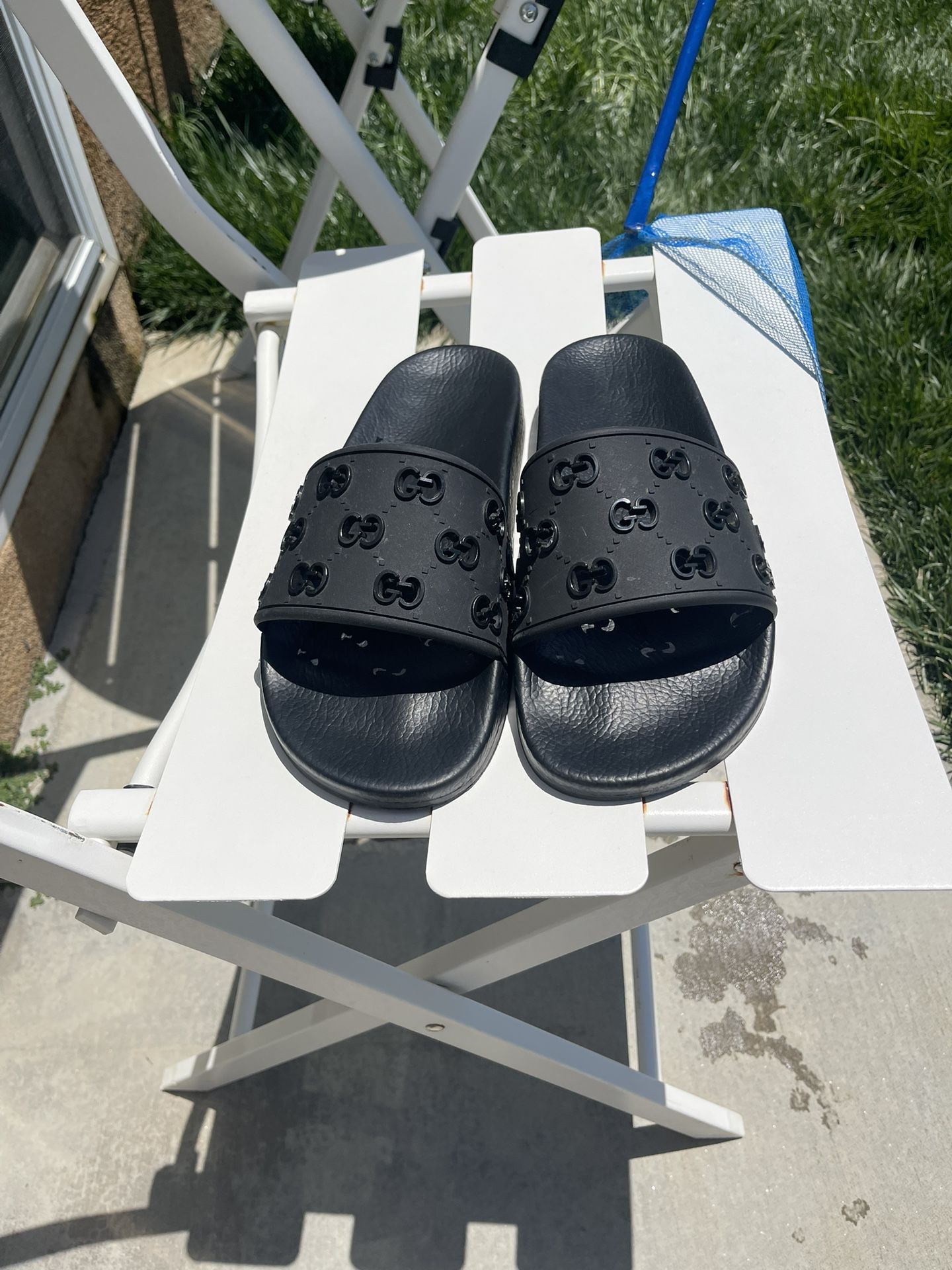 Gucci Men's Interlocking GG Ghost Slides