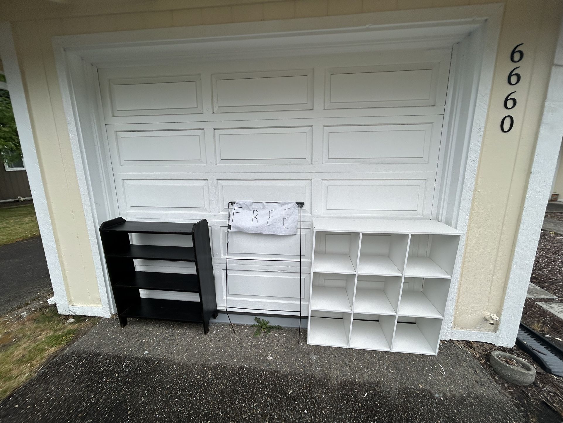 FREE Shelves