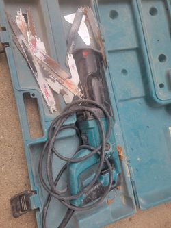 Electric Makita Sawzall
