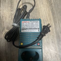 Makita Charging Port