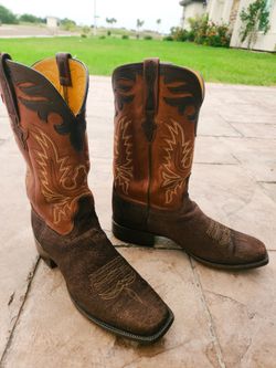 Lucchese classics hippo