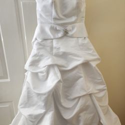 Wedding Dresses 