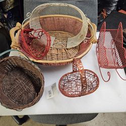 Baskets 