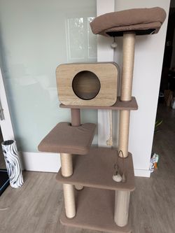 Cat Tree Tower from Costco – Multi-Level with Condo & Scratching Posts