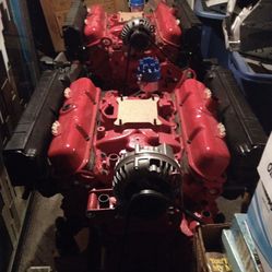 Engine, Boat Motors 318 Chrysler 