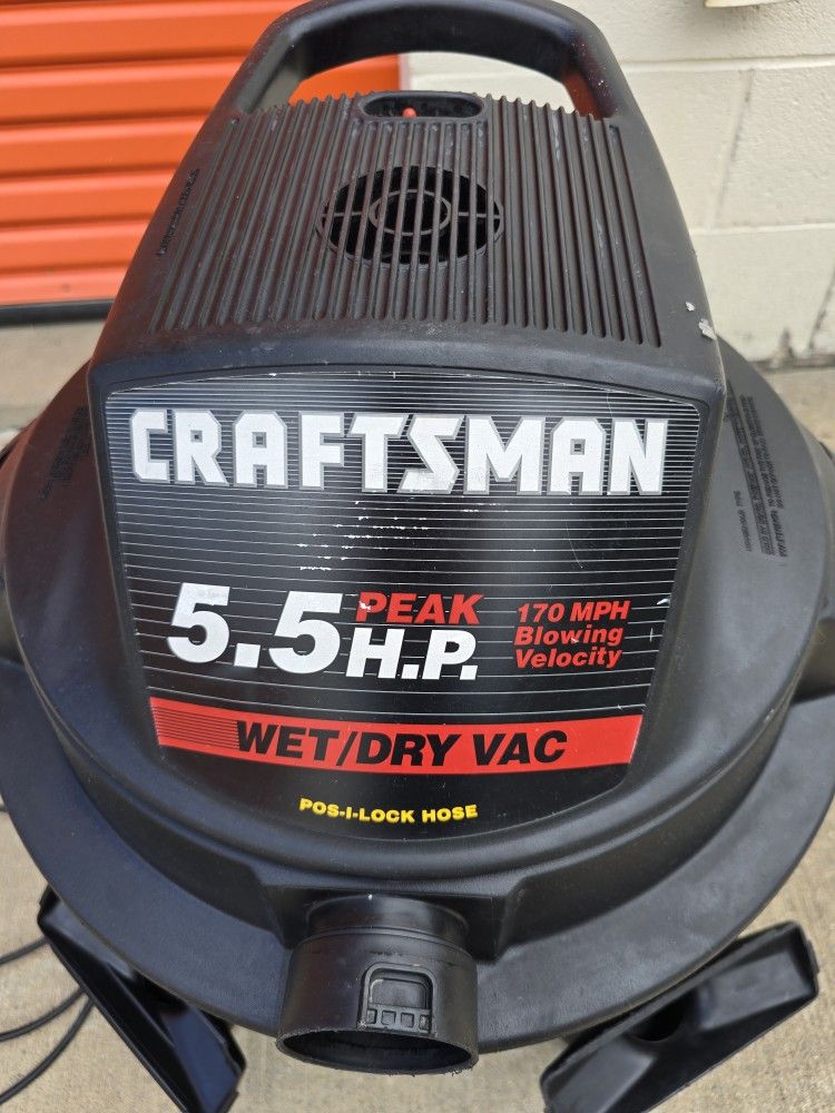 CRAFTSMAN 5.5 HP ELECTRIC WET/DRY VAC.