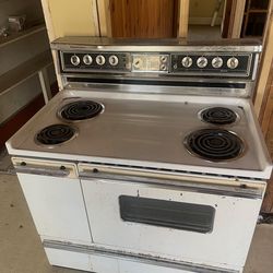 Retro Oven (Kenmore) for sale