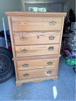 Free dresser