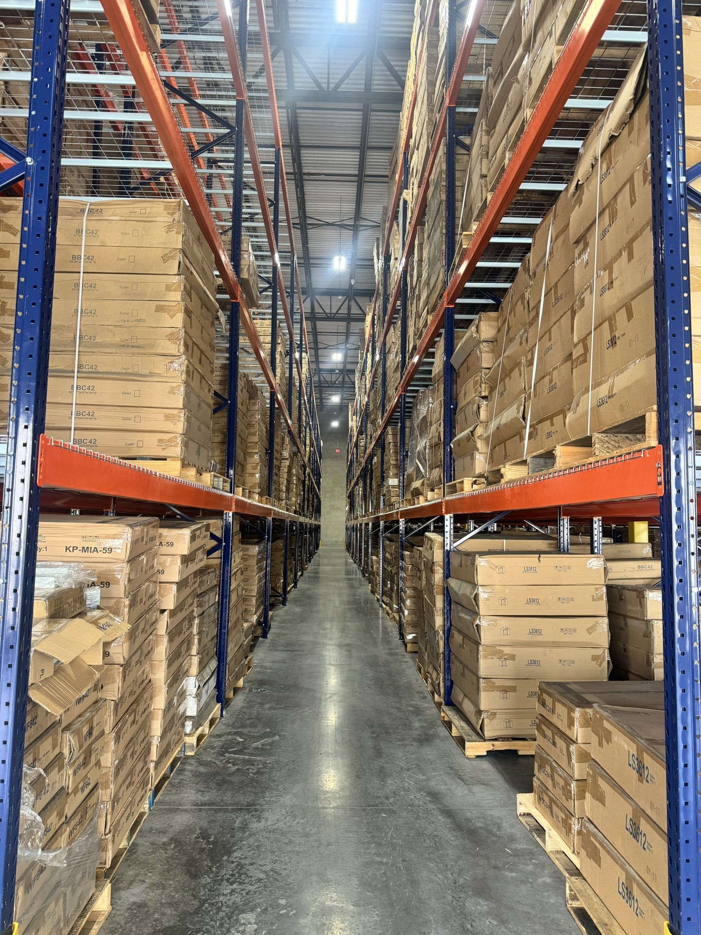 TEARDROP PALLET RACK SHELVING & MORE!!!