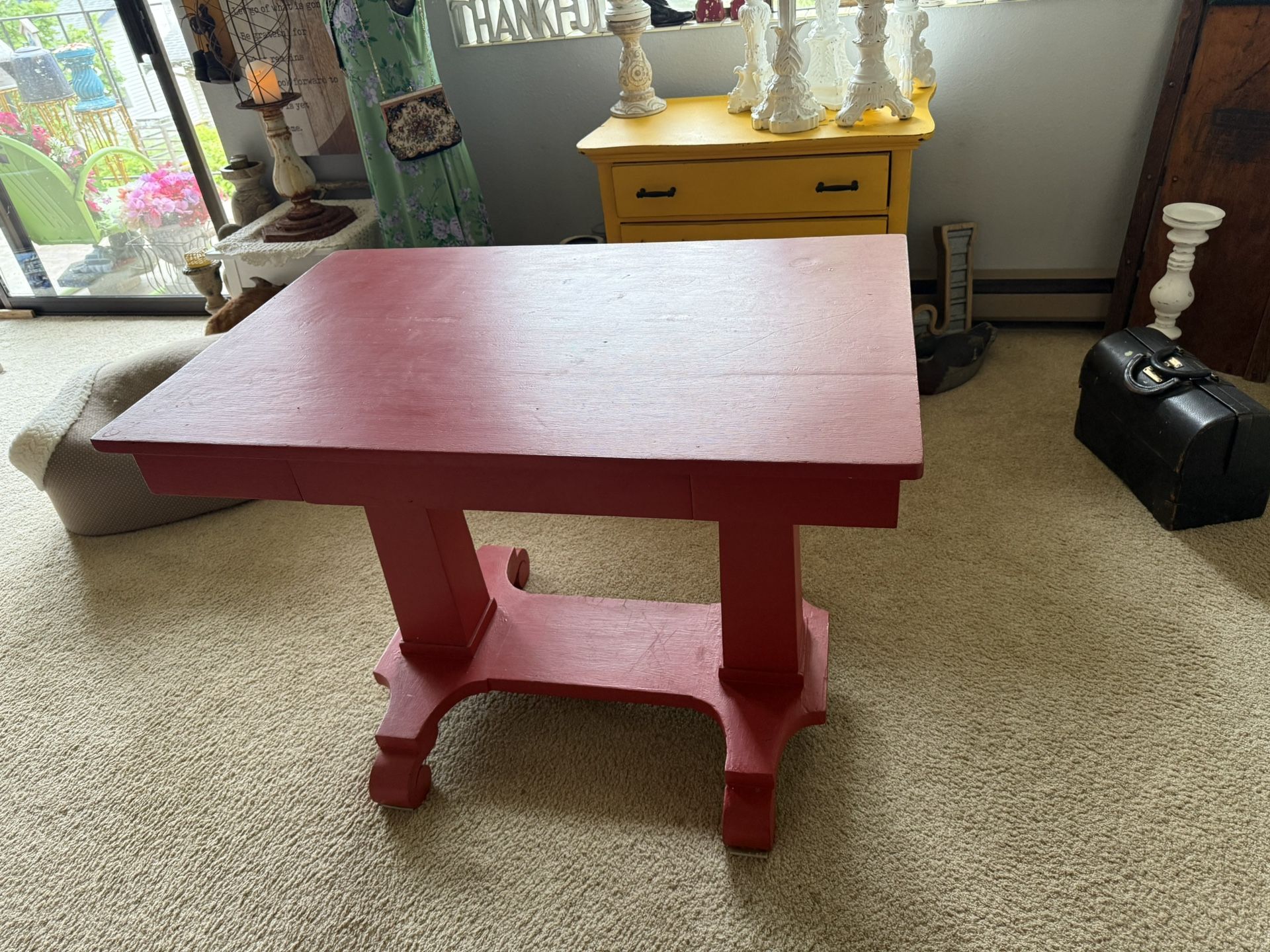 Table. FREE….