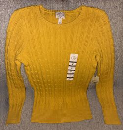 St Johns Bay Long Sleeve Crewneck Cable Knit 